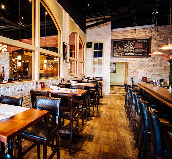 del-friscos-bar-side-600px